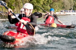 Foto: Christopher Glanzl Kanupolo Foto: Christopher Glanzl